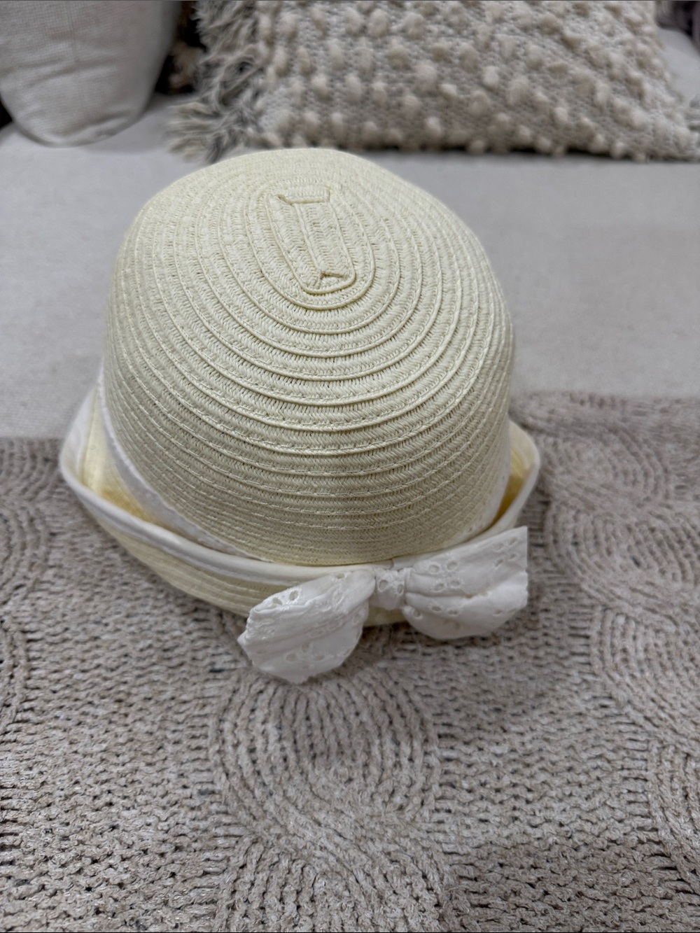 NWT Gymboree Toddler Cream Straw Sun Hat with White Bow Accent